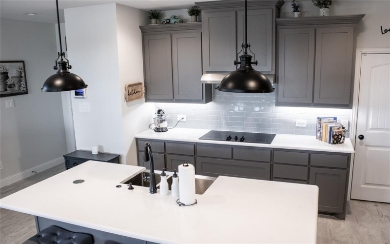 642 Sandiford Court, Mansfield, TX 76063, 3 Bedrooms Bedrooms, ,2 BathroomsBathrooms,Residential,For Sale,642 Sandiford Court,0,21151364