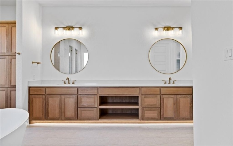 3201 Dakota Drive, Northlake, TX 76226, 5 Bedrooms Bedrooms, ,3 BathroomsBathrooms,Residential,For Sale,3201 Dakota Drive,0,21151390