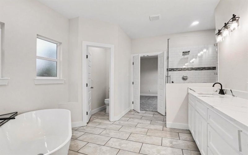 2705 12th Street, Fort Worth, TX 76111, 3 Bedrooms Bedrooms, ,3 BathroomsBathrooms,Residential,For Sale,2705 12th Street,0,21151477