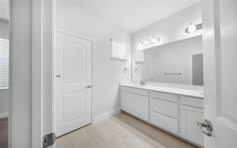 7854 Bayside Drive, Rowlett, TX 75088, 3 Habitaciones Habitaciones , ,3 BañosBaños,Residential,En Venta,7854 Bayside Drive,0,21151512