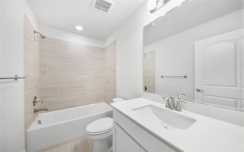 7854 Bayside Drive, Rowlett, TX 75088, 3 Habitaciones Habitaciones , ,3 BañosBaños,Residential,En Venta,7854 Bayside Drive,0,21151512