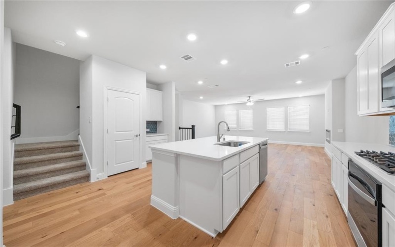 7854 Bayside Drive, Rowlett, TX 75088, 3 Habitaciones Habitaciones , ,3 BañosBaños,Residential,En Venta,7854 Bayside Drive,0,21151512