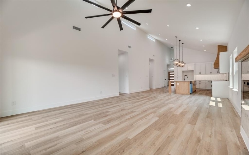 110 Hesed Street, Greenville, TX 75402, 4 Habitaciones Habitaciones , ,2 BañosBaños,Residential,En Venta,110 Hesed Street,0,21151634