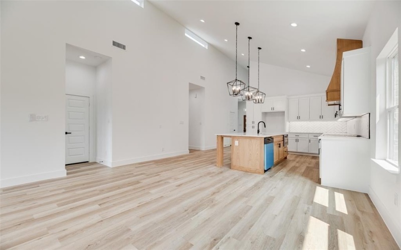 110 Hesed Street, Greenville, TX 75402, 4 Habitaciones Habitaciones , ,2 BañosBaños,Residential,En Venta,110 Hesed Street,0,21151634