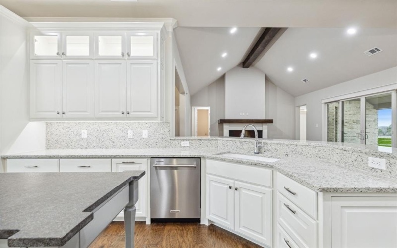 2165 Middlewood Circle, Granbury, TX 76049, 4 Habitaciones Habitaciones , ,3 BañosBaños,Residential,En Venta,2165 Middlewood Circle,0,21151666