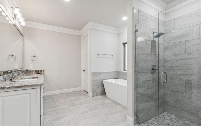 2165 Middlewood Circle, Granbury, TX 76049, 4 Habitaciones Habitaciones , ,3 BañosBaños,Residential,En Venta,2165 Middlewood Circle,0,21151666