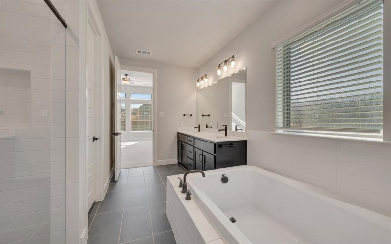 1829 Finn Avenue, Van Alstyne, TX 75495, 4 Habitaciones Habitaciones , ,3 BañosBaños,Residential,En Venta,1829 Finn Avenue,0,21151732