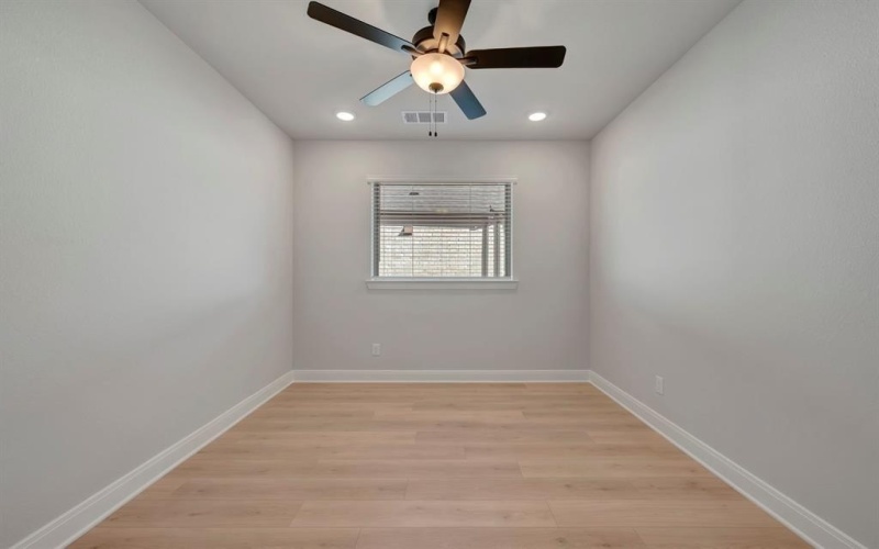 1829 Finn Avenue, Van Alstyne, TX 75495, 4 Habitaciones Habitaciones , ,3 BañosBaños,Residential,En Venta,1829 Finn Avenue,0,21151732