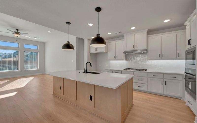 1829 Finn Avenue, Van Alstyne, TX 75495, 4 Habitaciones Habitaciones , ,3 BañosBaños,Residential,En Venta,1829 Finn Avenue,0,21151732