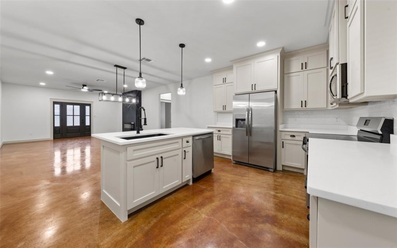 908 N 10th Street, Waco, TX 76707, 3 Bedrooms Bedrooms, ,2 BathroomsBathrooms,Residential,For Sale,908 N 10th Street,0,21151874