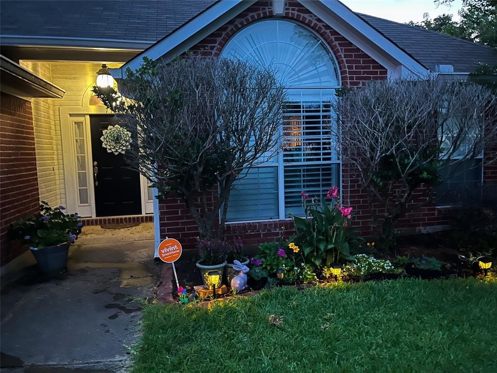 7557 Ella Court, Shreveport, LA 71107, 3 Bedrooms Bedrooms, ,2 BathroomsBathrooms,Residential,For Sale,7557 Ella Court,0,21151912