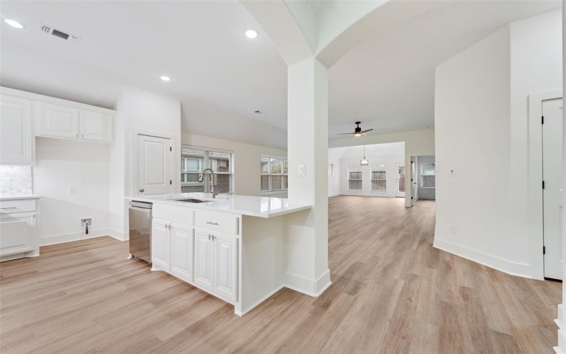 4703 Sephora Drive, Sherman, TX 75092, 4 Habitaciones Habitaciones , ,2 BañosBaños,Residential,En Venta,4703 Sephora Drive,0,21151939