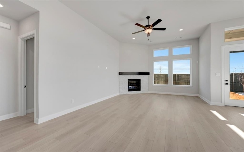 1501 Venture Drive, Northlake, TX 76247, 4 Bedrooms Bedrooms, ,3 BathroomsBathrooms,Residential,For Sale,1501 Venture Drive,0,21152055