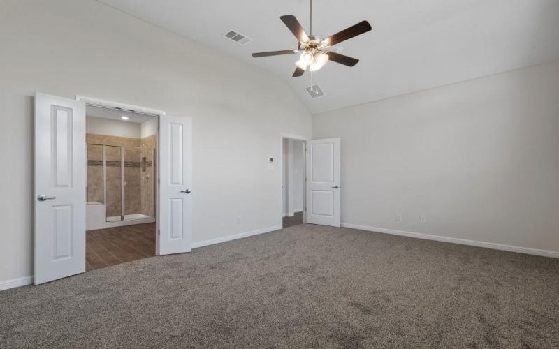 829 SUMMER GROVE Drive, Midlothian, TX 76065, 4 Bedrooms Bedrooms, ,3 BathroomsBathrooms,Residential,For Sale,829 SUMMER GROVE Drive,20241553
