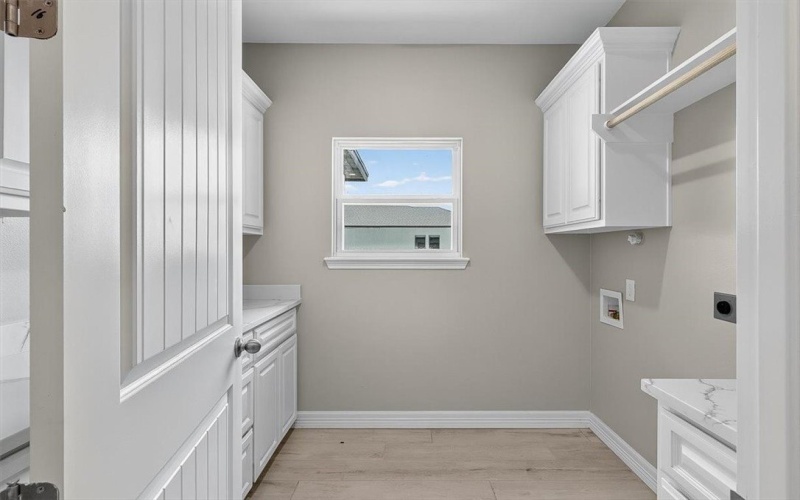 2701 Lannister, Corpus Christi, TX 78415, 4 Bedrooms Bedrooms, ,2 BathroomsBathrooms,Residential,For Sale,2701 Lannister,0,469914