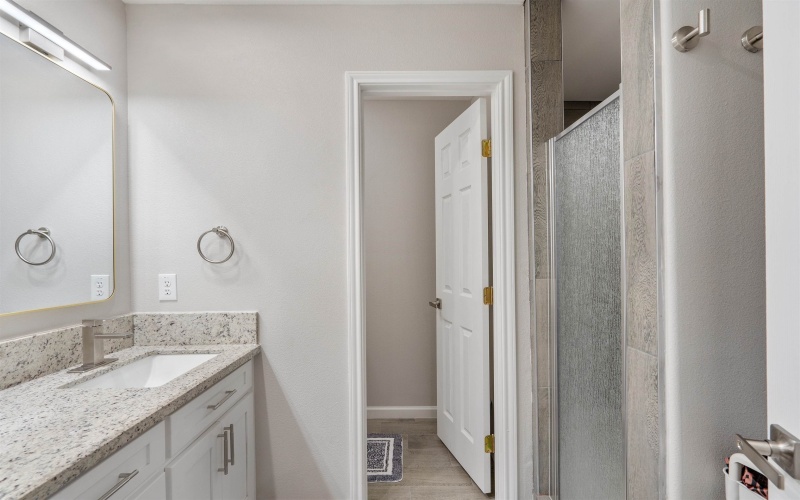 201 E Gutierrez, Del Rio, TX 78840, 3 Habitaciones Habitaciones , ,2 BañosBaños,Residential,En Venta,201 E Gutierrez,0,208036