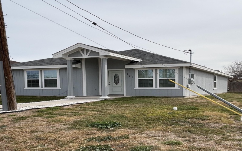 201 E Gutierrez, Del Rio, TX 78840, 3 Habitaciones Habitaciones , ,2 BañosBaños,Residential,En Venta,201 E Gutierrez,0,208036