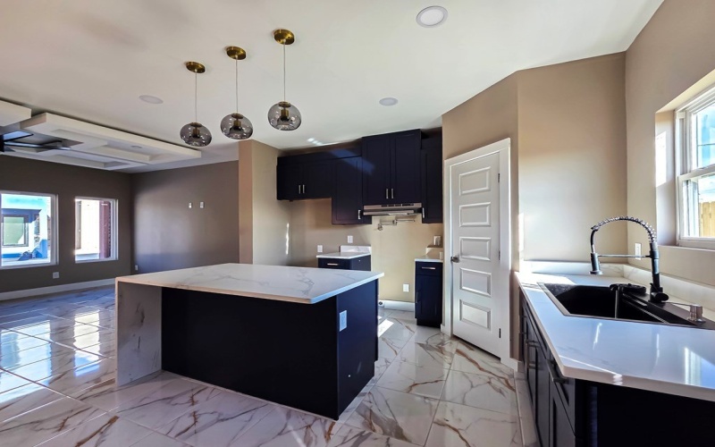 3212 BOB ROGERS DR #6, Eagle Pass, TX 78852, 3 Habitaciones Habitaciones , ,2 BañosBaños,Residential,En Venta,3212 BOB ROGERS DR #6,0,82985