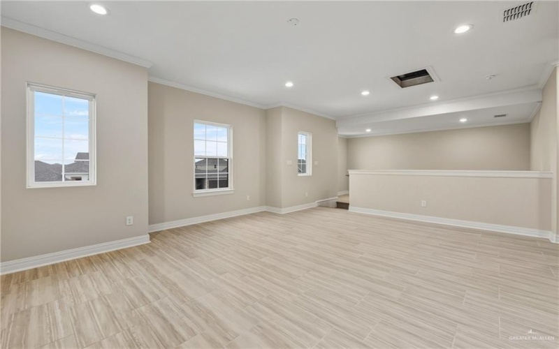 13724 Belle Court, McAllen, TX 78504, 5 Habitaciones Habitaciones , ,3 BañosBaños,Residential,En Venta,13724 Belle Court,0,491717