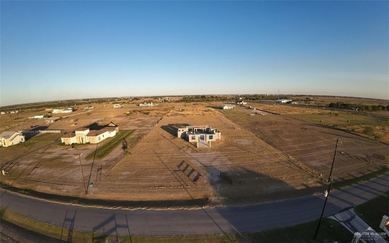 621 S J Hernandez Street, Weslaco, TX 78596, 4 Bedrooms Bedrooms, ,3 BathroomsBathrooms,Residential,For Sale,621 S J Hernandez Street,0,491991