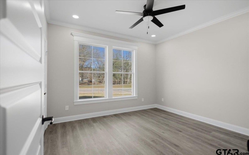 536 W 32nd St, Tyler, TX 75702, 3 Bedrooms Bedrooms, ,2 BathroomsBathrooms,Residential,For Sale,536 W 32nd St,0,26000603