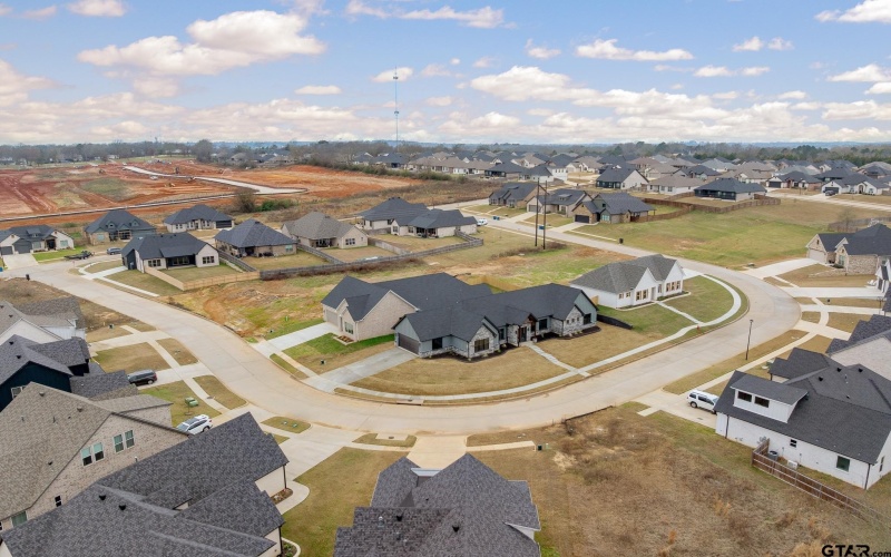 323 Mac Circle, Bullard, TX 75757, 3 Bedrooms Bedrooms, ,3 BathroomsBathrooms,Residential,For Sale,323 Mac Circle,0,26000622