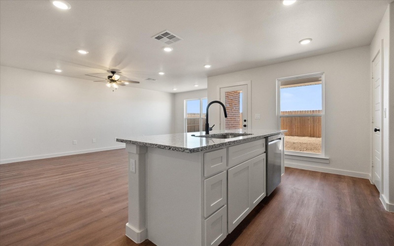 13812 Flint Avenue, Lubbock, TX 79423, 3 Bedrooms Bedrooms, ,2 BathroomsBathrooms,Residential,For Sale,13812 Flint Avenue,0,202600581