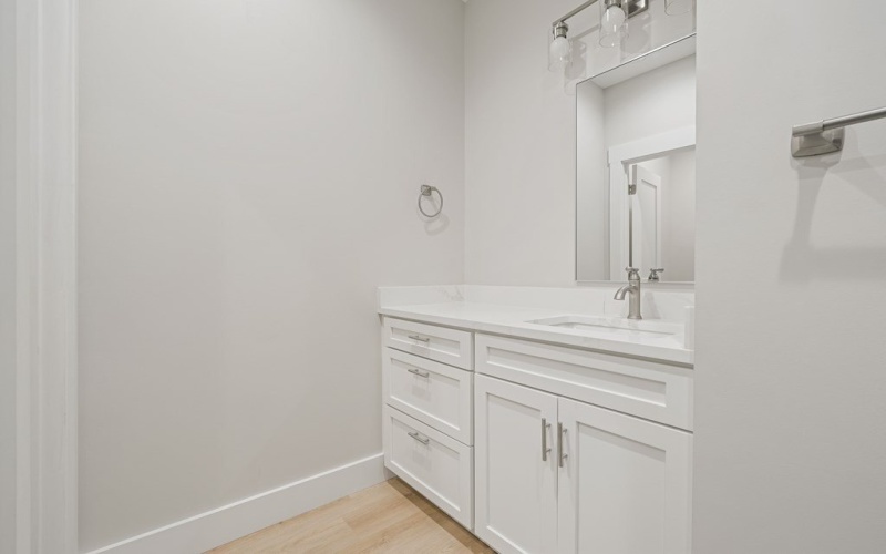 1719 S Verne, ROCKPORT, TX 78382, 4 Bedrooms Bedrooms, ,5 BathroomsBathrooms,Residential,For Sale,1719 S Verne,0,150339