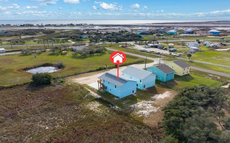 1719 S Verne, ROCKPORT, TX 78382, 4 Bedrooms Bedrooms, ,5 BathroomsBathrooms,Residential,For Sale,1719 S Verne,0,150339
