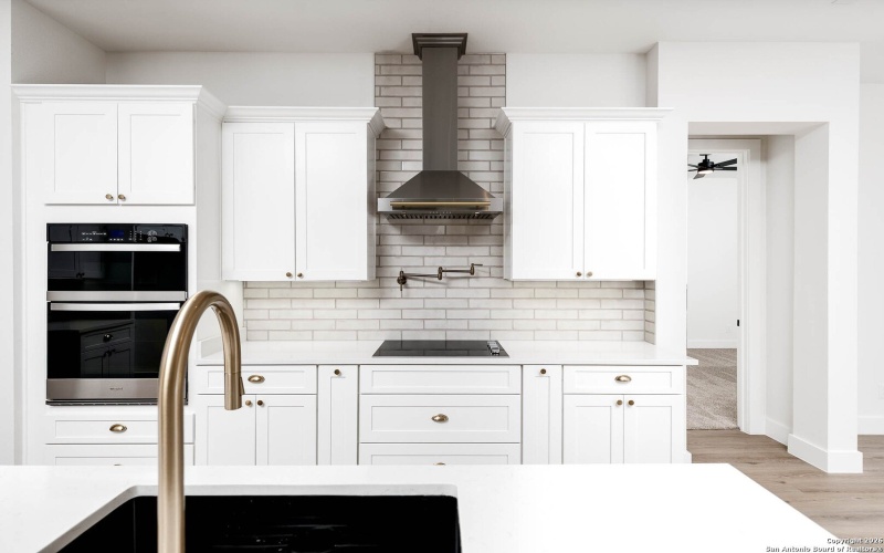 26058 White Eagle, San Antonio, TX 78260, 4 Bedrooms Bedrooms, ,3 BathroomsBathrooms,Residential,For Sale,26058 White Eagle,0,1927631