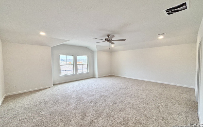 516 Salamander St, San Marcos, TX 78666, 4 Bedrooms Bedrooms, ,3 BathroomsBathrooms,Residential,For Sale,516 Salamander St,0,1932380