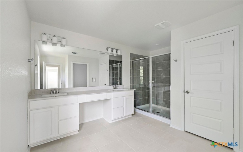 719 Ryan Street, Belton, TX 76513, 3 Habitaciones Habitaciones , ,2 BañosBaños,Residential,En Venta,719 Ryan Street,0,584484