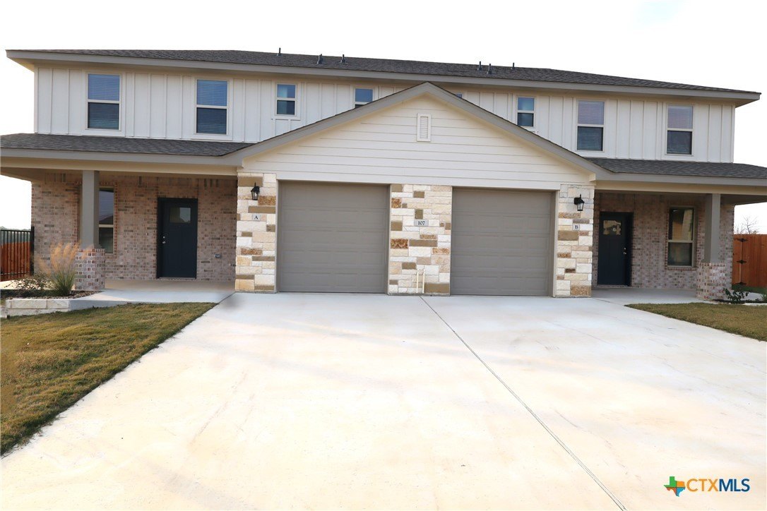 107 Levi Court unit: B #B, Copperas Cove, TX 76522, 3 Bedrooms Bedrooms, ,2 BathroomsBathrooms,Residential Multi Family,For Sale,107 Levi Court unit: B,0,601762