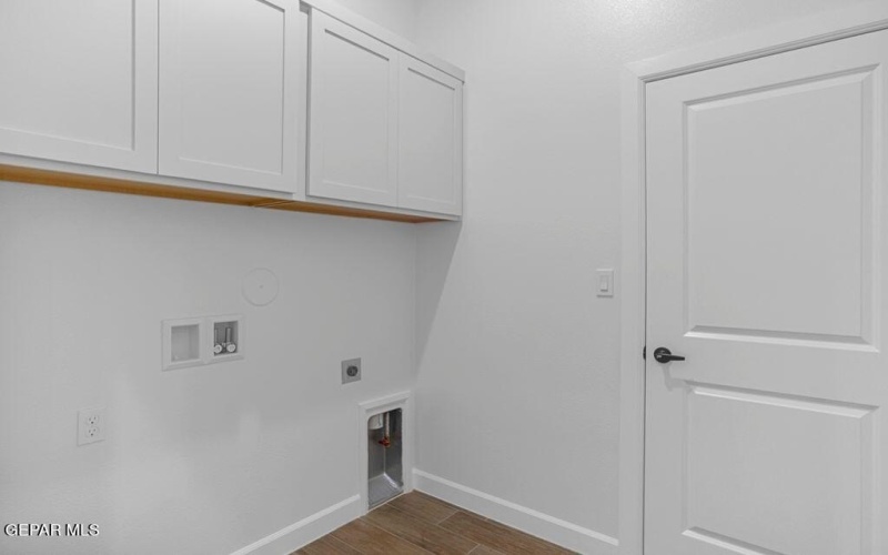 421 Deserts Drive, Socorro, TX 79927, 4 Habitaciones Habitaciones , ,2 BañosBaños,Residential,En Venta,421 Deserts Drive,0,936435