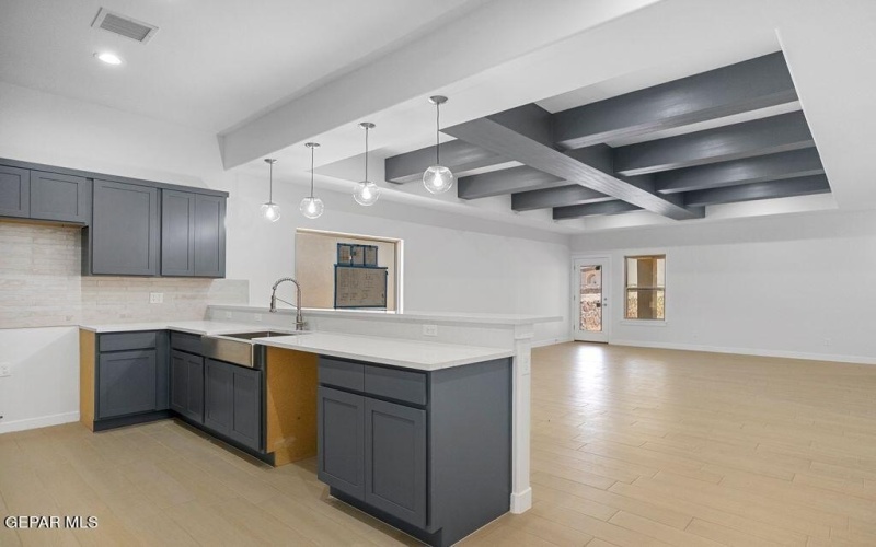 425 Deserts Drive, Socorro, TX 79927, 4 Habitaciones Habitaciones , ,2 BañosBaños,Residential,En Venta,425 Deserts Drive,0,936436