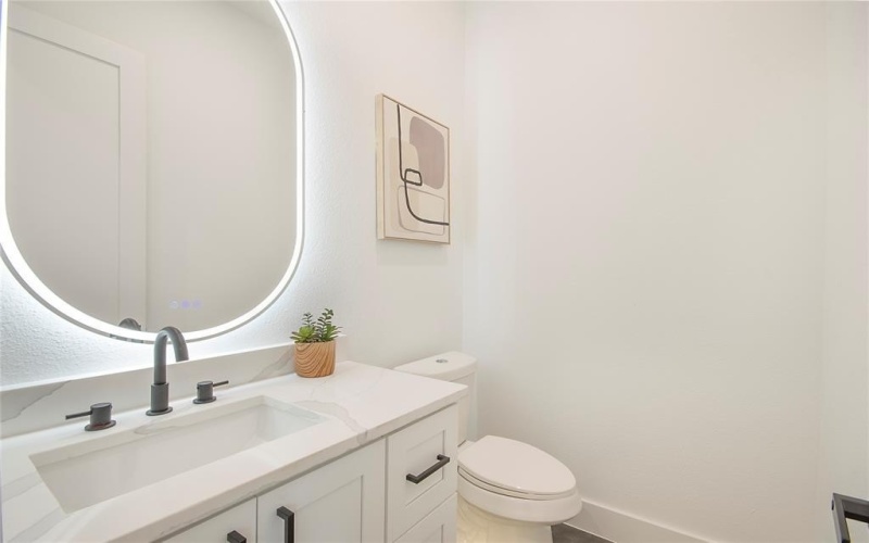 2005 Hearne Avenue, Dallas, TX 75212, 4 Bedrooms Bedrooms, ,5 BathroomsBathrooms,Residential,For Sale,2005 Hearne Avenue,0,21102774