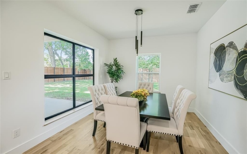 3631 Espanola Drive, Dallas, TX 75220, 4 Habitaciones Habitaciones , ,3 BañosBaños,Residential,En Venta,3631 Espanola Drive,0,21148327