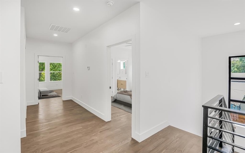 3631 Espanola Drive, Dallas, TX 75220, 4 Habitaciones Habitaciones , ,3 BañosBaños,Residential,En Venta,3631 Espanola Drive,0,21148327