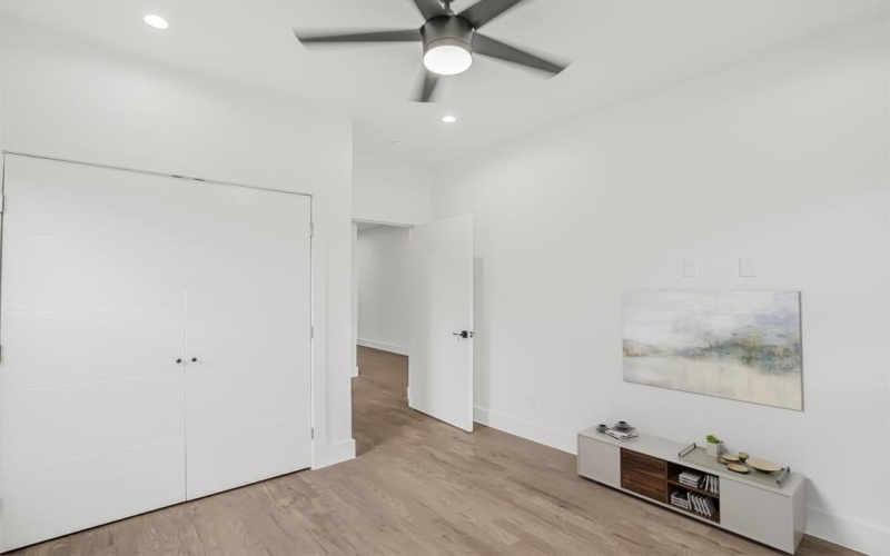 3631 Espanola Drive, Dallas, TX 75220, 4 Habitaciones Habitaciones , ,3 BañosBaños,Residential,En Venta,3631 Espanola Drive,0,21148327