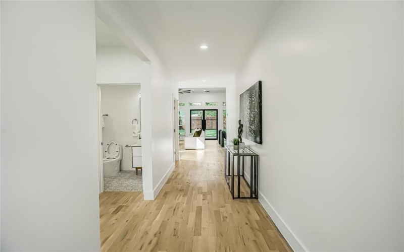 3631 Espanola Drive, Dallas, TX 75220, 4 Habitaciones Habitaciones , ,3 BañosBaños,Residential,En Venta,3631 Espanola Drive,0,21148327