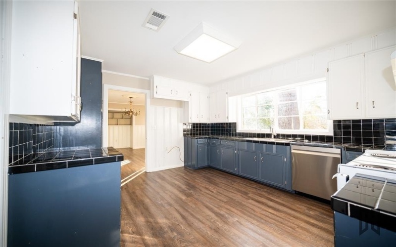 402 E Todd Street, Minden, LA 71055, 3 Bedrooms Bedrooms, ,1 BathroomBathrooms,Residential,For Sale,402 E Todd Street,0,21149963