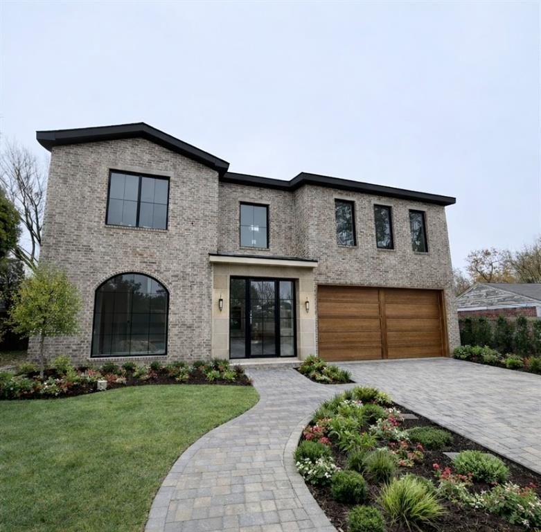 3928 Hawick Lane, Dallas, TX 75220, 5 Habitaciones Habitaciones , ,6 BañosBaños,Residential,En Venta,3928 Hawick Lane,0,21151685