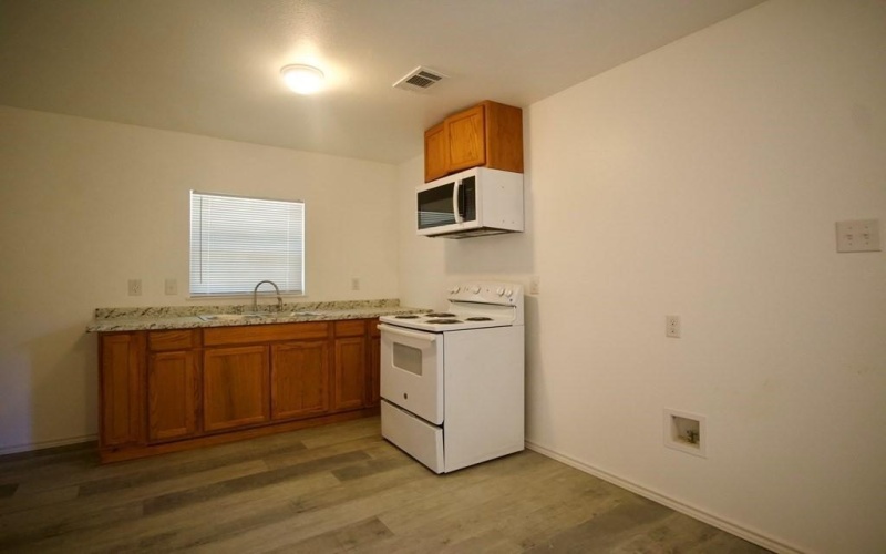 14192 Campfire Circle, Log Cabin, TX 75148, 3 Bedrooms Bedrooms, ,2 BathroomsBathrooms,Residential,For Sale,14192 Campfire Circle,0,21152274