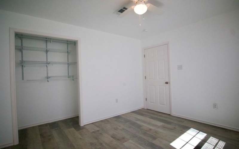 14192 Campfire Circle, Log Cabin, TX 75148, 3 Bedrooms Bedrooms, ,2 BathroomsBathrooms,Residential,For Sale,14192 Campfire Circle,0,21152274