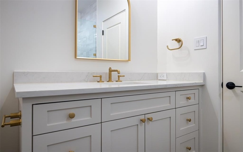 8730 Rexford Drive, Dallas, TX 75209, 5 Habitaciones Habitaciones , ,6 BañosBaños,Residential,En Venta,8730 Rexford Drive,0,21152307