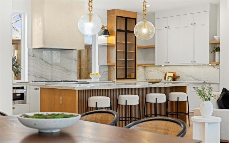 8730 Rexford Drive, Dallas, TX 75209, 5 Habitaciones Habitaciones , ,6 BañosBaños,Residential,En Venta,8730 Rexford Drive,0,21152307