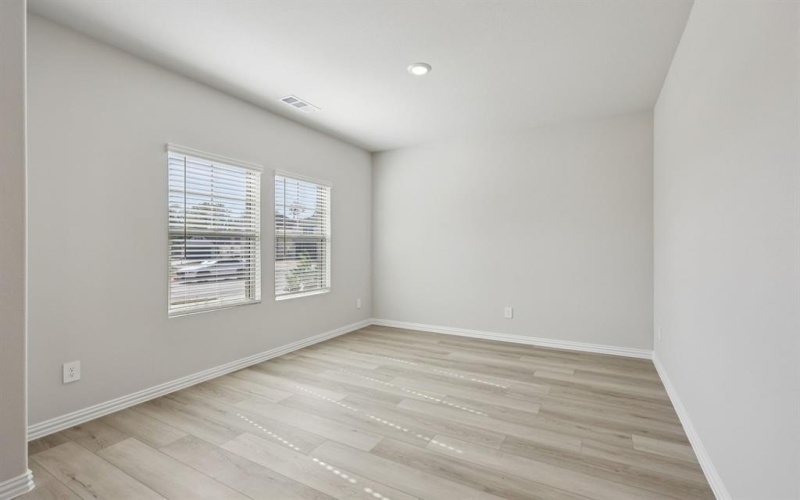 2228 Mustang Way, Seagoville, TX 75159, 4 Bedrooms Bedrooms, ,3 BathroomsBathrooms,Residential,For Sale,2228 Mustang Way,0,21152337