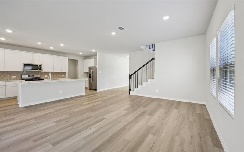 2228 Mustang Way, Seagoville, TX 75159, 4 Bedrooms Bedrooms, ,3 BathroomsBathrooms,Residential,For Sale,2228 Mustang Way,0,21152337