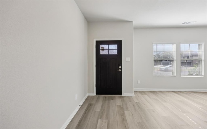 2228 Mustang Way, Seagoville, TX 75159, 4 Bedrooms Bedrooms, ,3 BathroomsBathrooms,Residential,For Sale,2228 Mustang Way,0,21152337