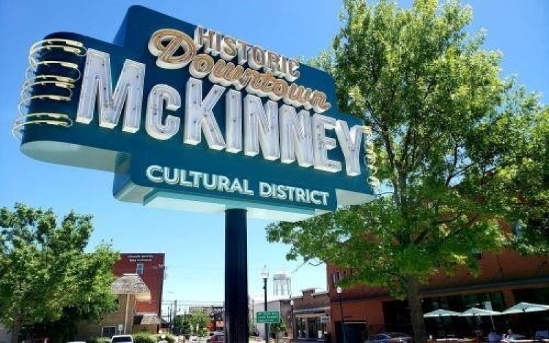 815 N Kentucky Street #A, McKinney, TX 75069, 3 Bedrooms Bedrooms, ,2 BathroomsBathrooms,Residential,For Sale,815 N Kentucky Street,0,21152385